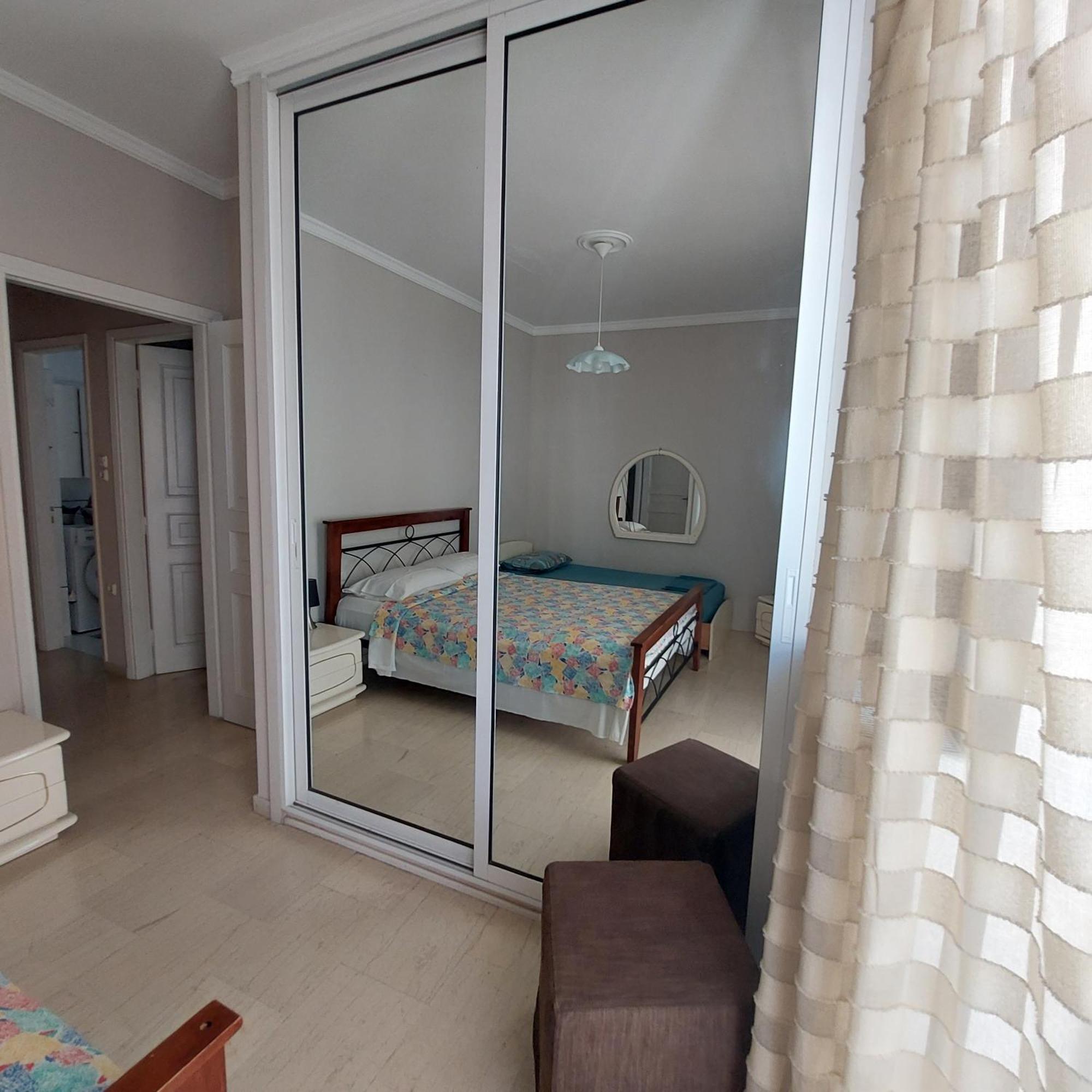 Family Apartment Патра Экстерьер фото